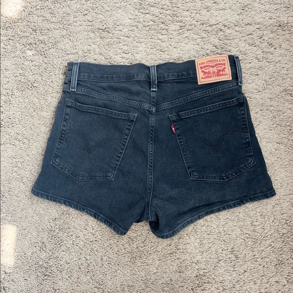 Levi’s shorts - Picture 2 of 11
